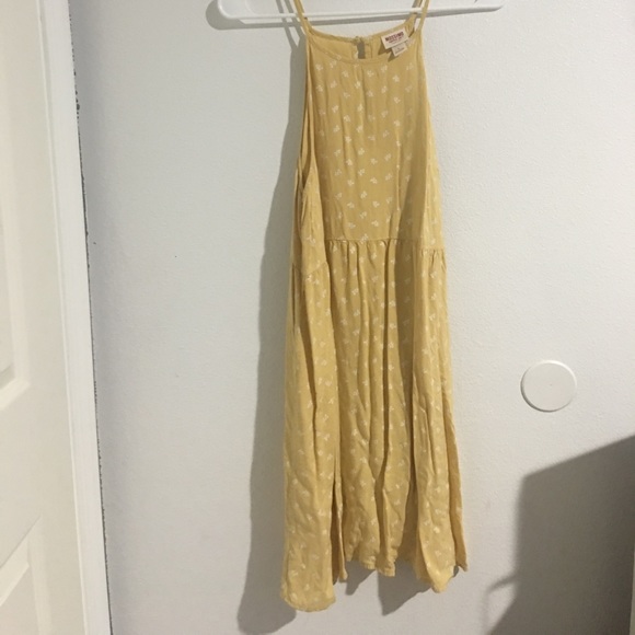 Dress - Picture 1 of 3